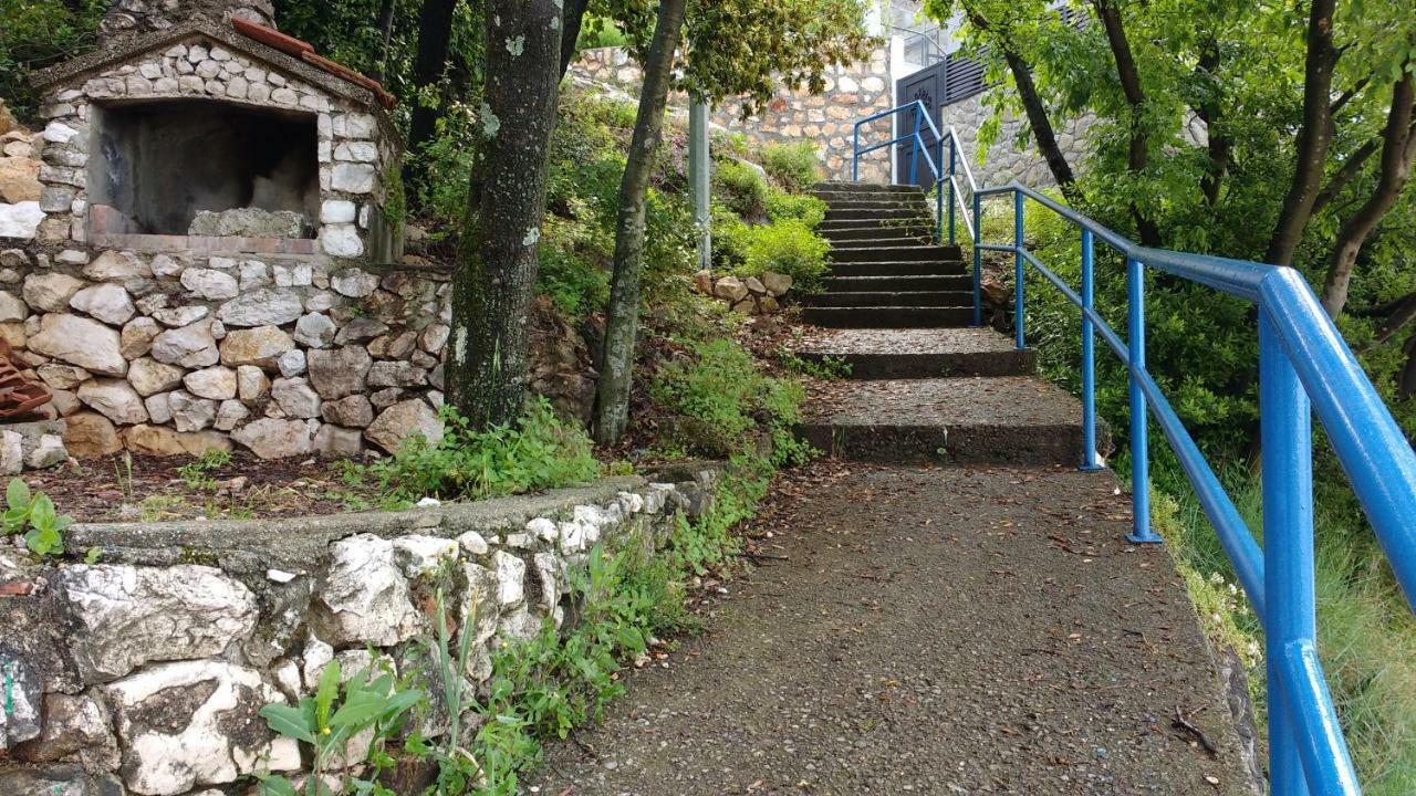 Beach House Bassi Rijeka Buitenkant foto