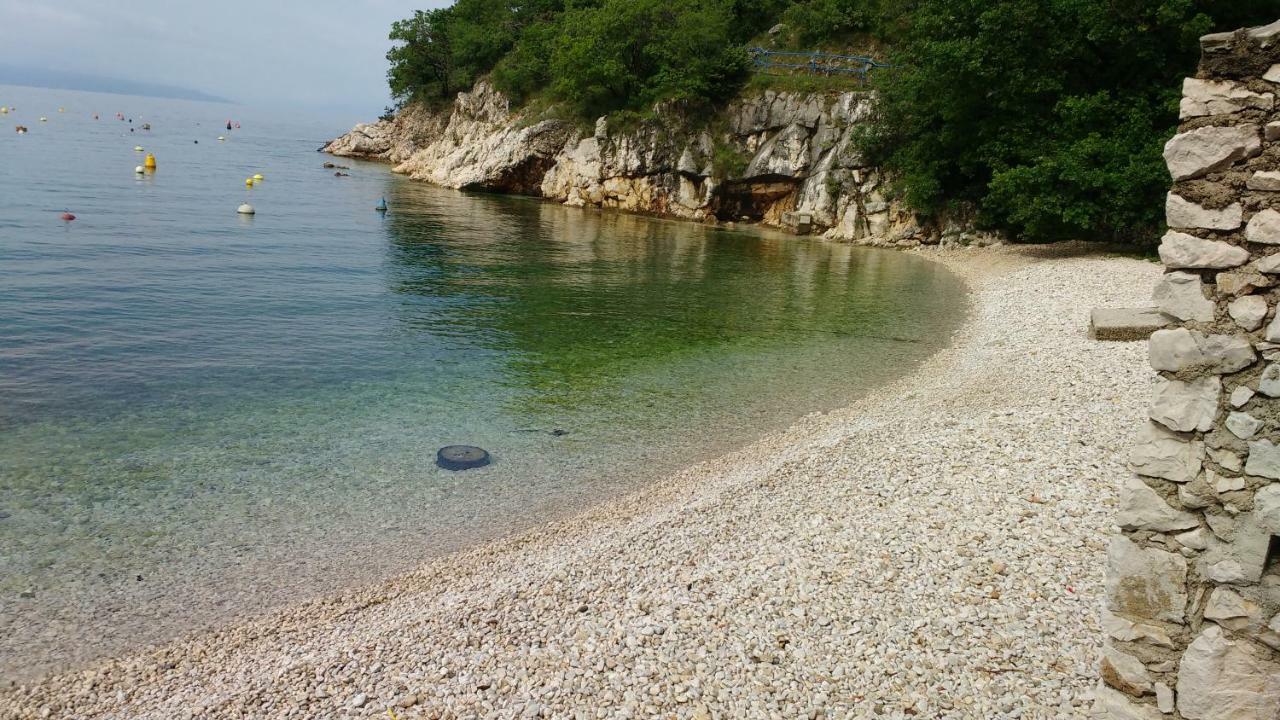 Beach House Bassi Rijeka Buitenkant foto